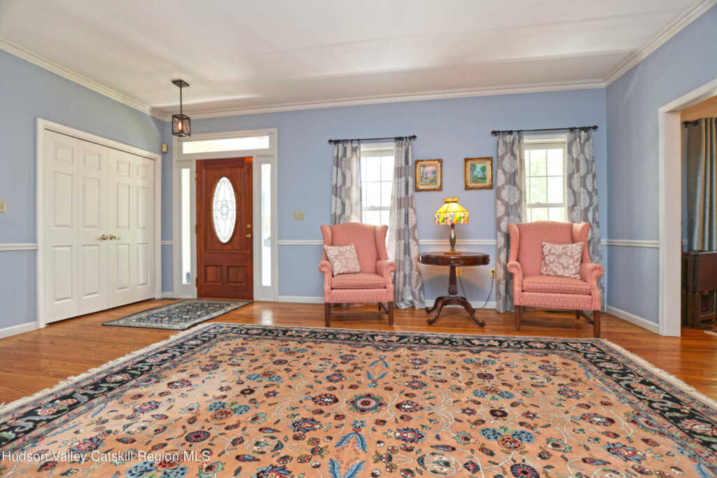 14 Amy Court, Kingston, NY 12401 - Photo 7 of 49