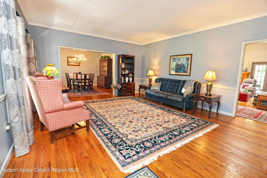 14 Amy Court, Kingston, NY 12401 - Photo 9 of 49