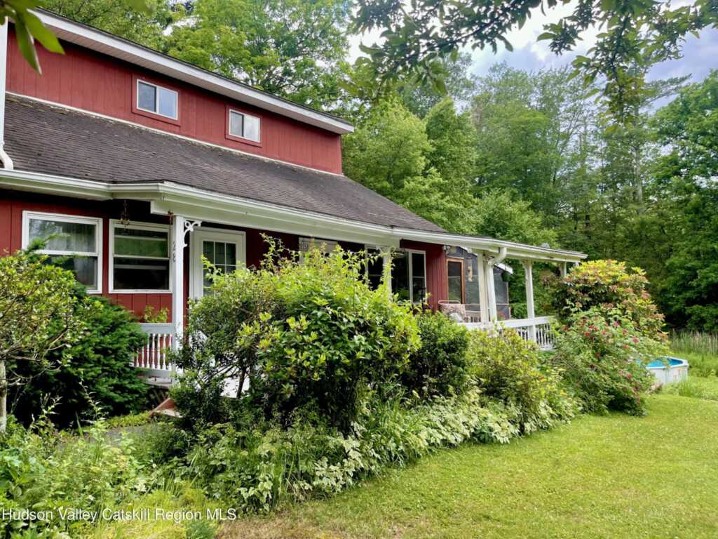 28 John Carle, Saugerties, NY 12477 - Photo 10 of 44