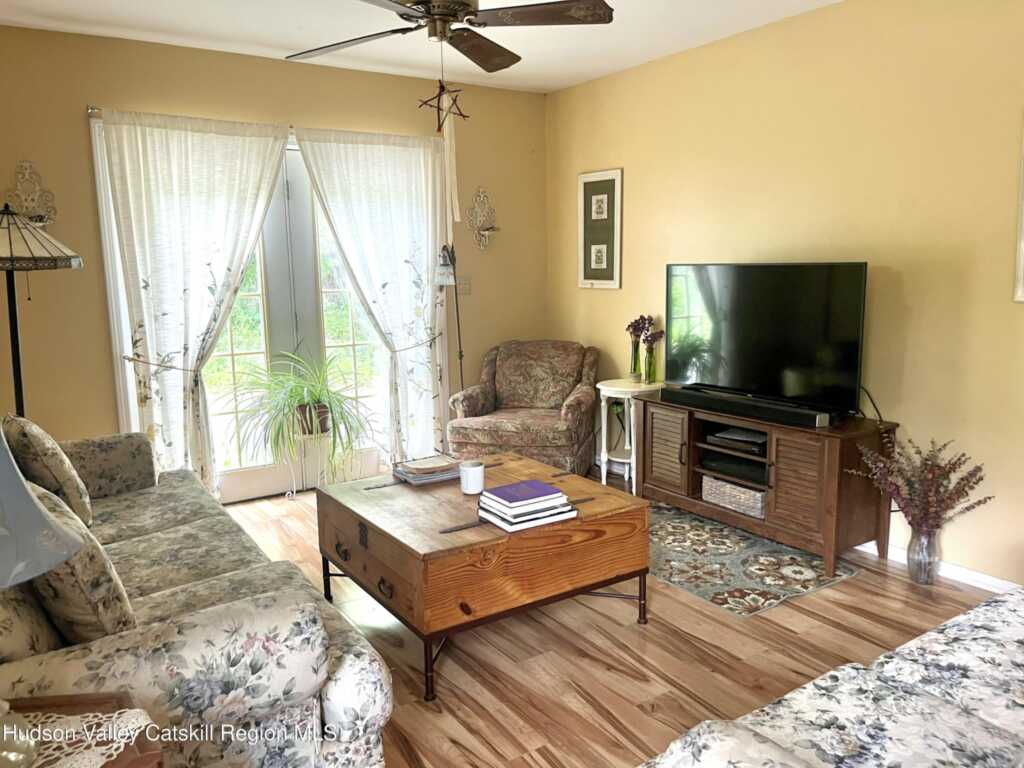 28 John Carle, Saugerties, NY 12477 - Photo 20 of 44