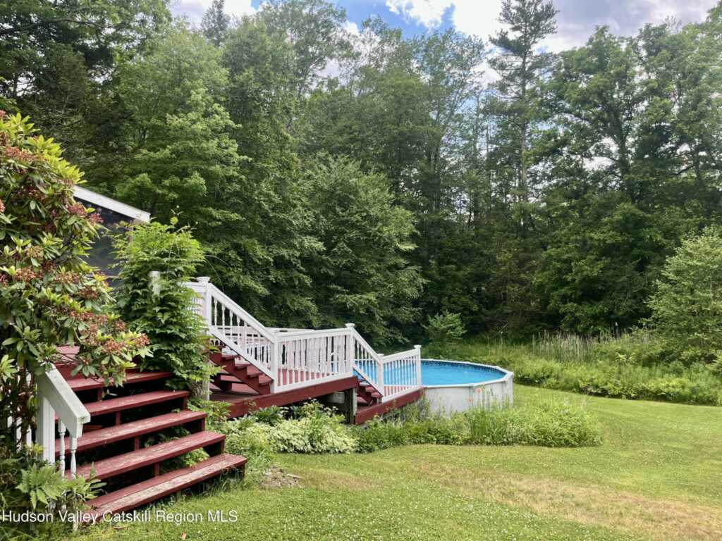 28 John Carle, Saugerties, NY 12477 - Photo 4 of 44
