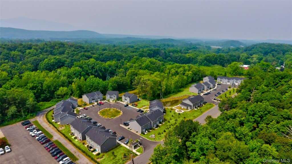 14 Moka Place, Saugerties, NY 12477