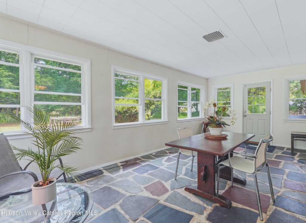 17 Bruin Drive, Saugerties, NY 12477 - Photo 10 of 20