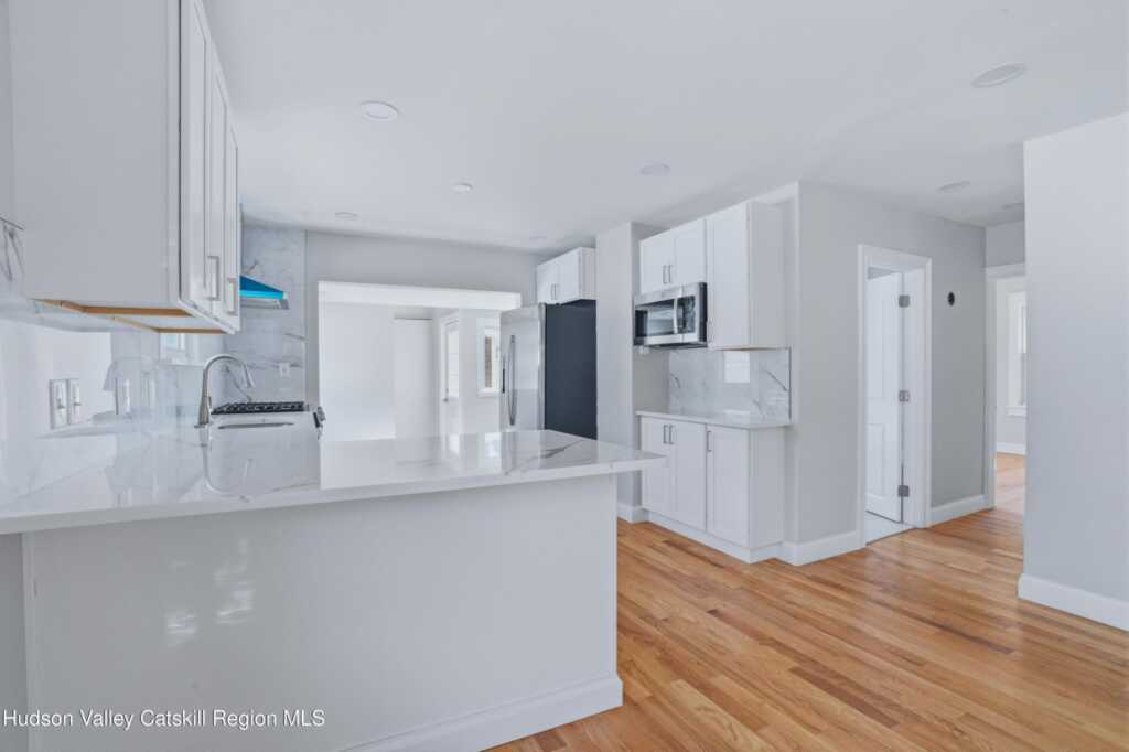 29 Harwich Street, Kingston, NY 12401 - Photo 9 of 23