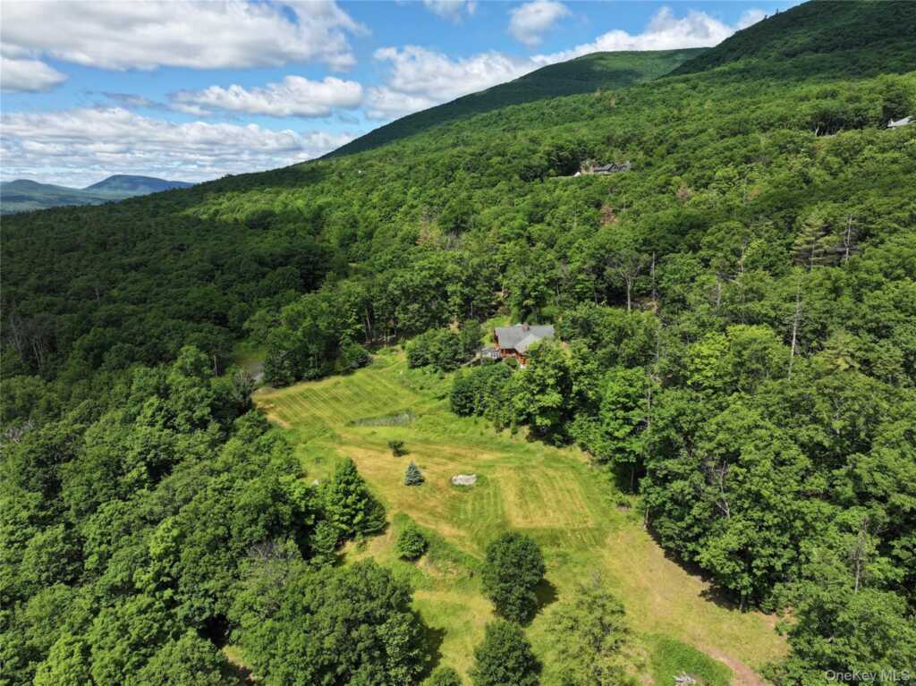 24 Tanis Hollow Road, Woodstock, NY 12498 - Photo 7 of 50