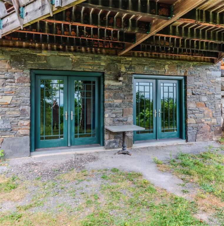 24 Tanis Hollow Road, Woodstock, NY 12498 - Photo 9 of 50