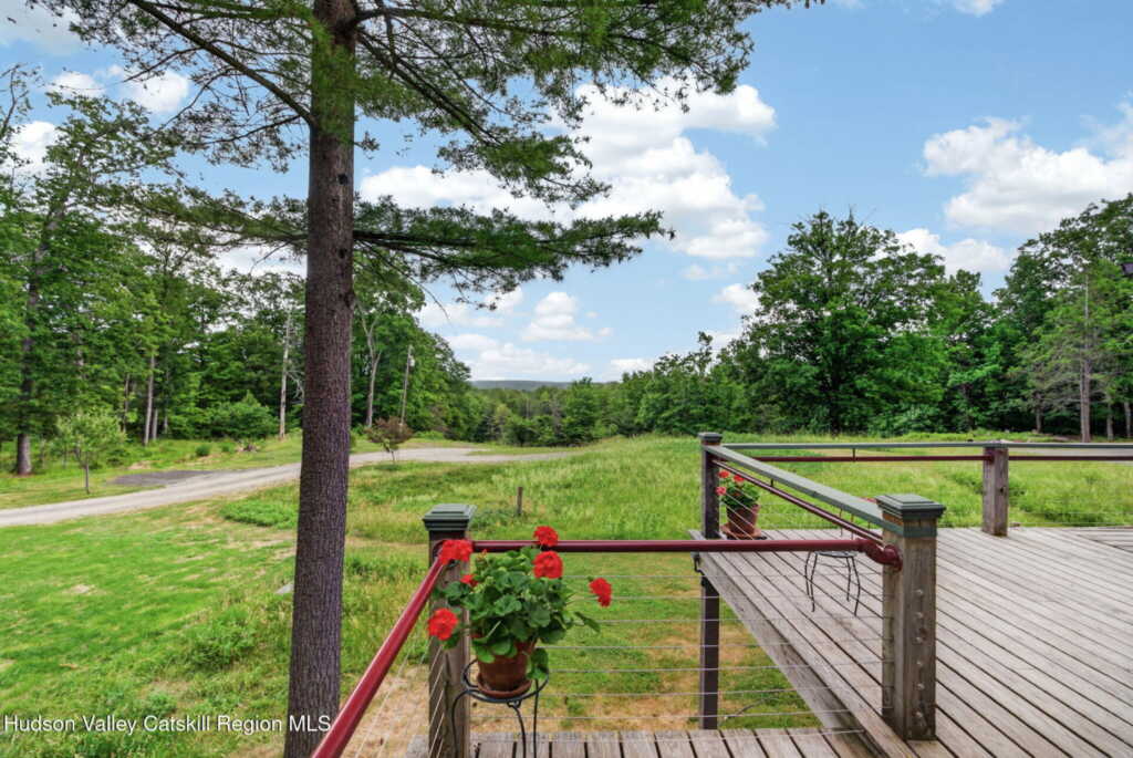 95 West Saugerties-Woodstock Rd Road, Woodstock, NY 12498 - Photo 6 of 50