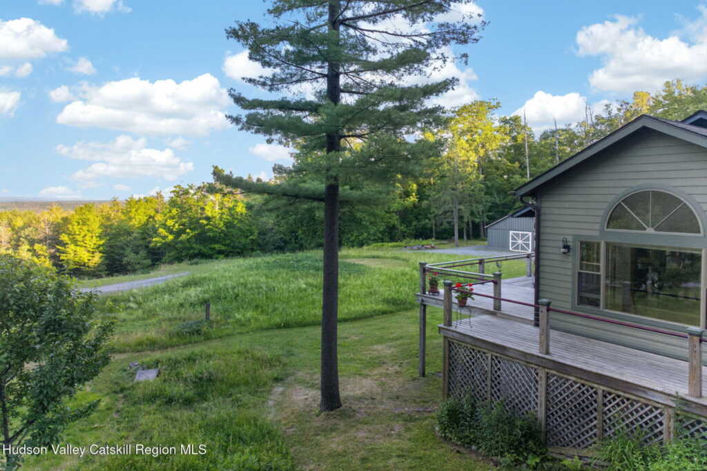 95 West Saugerties-Woodstock Rd Road, Woodstock, NY 12498 - Photo 7 of 50