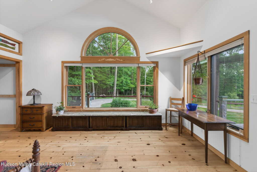 95 West Saugerties-Woodstock Rd Road, Woodstock, NY 12498 - Photo 13 of 50