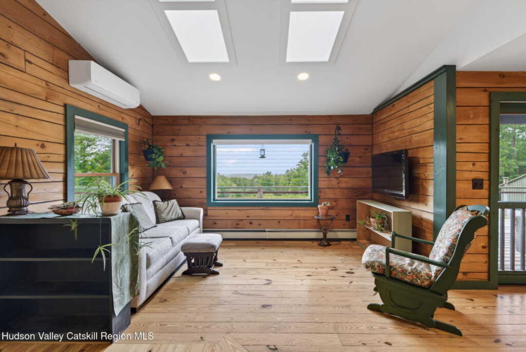 95 West Saugerties-Woodstock Rd Road, Woodstock, NY 12498 - Photo 14 of 50