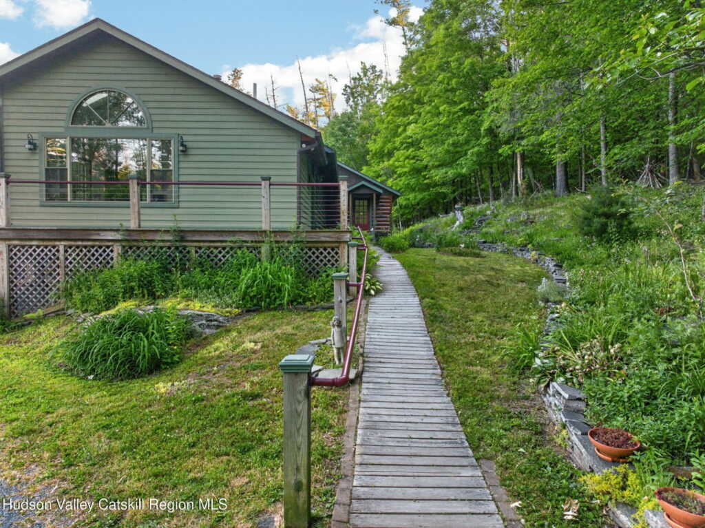 95 West Saugerties-Woodstock Rd Road, Woodstock, NY 12498 - Photo 3 of 50