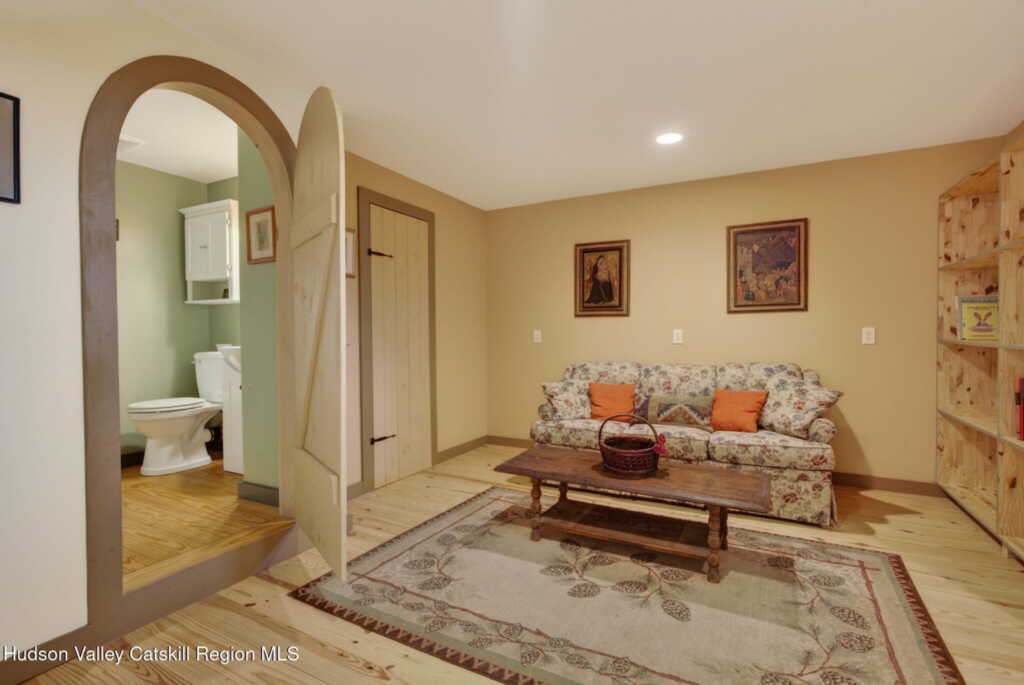 95 West Saugerties-Woodstock Rd Road, Woodstock, NY 12498 - Photo 33 of 50