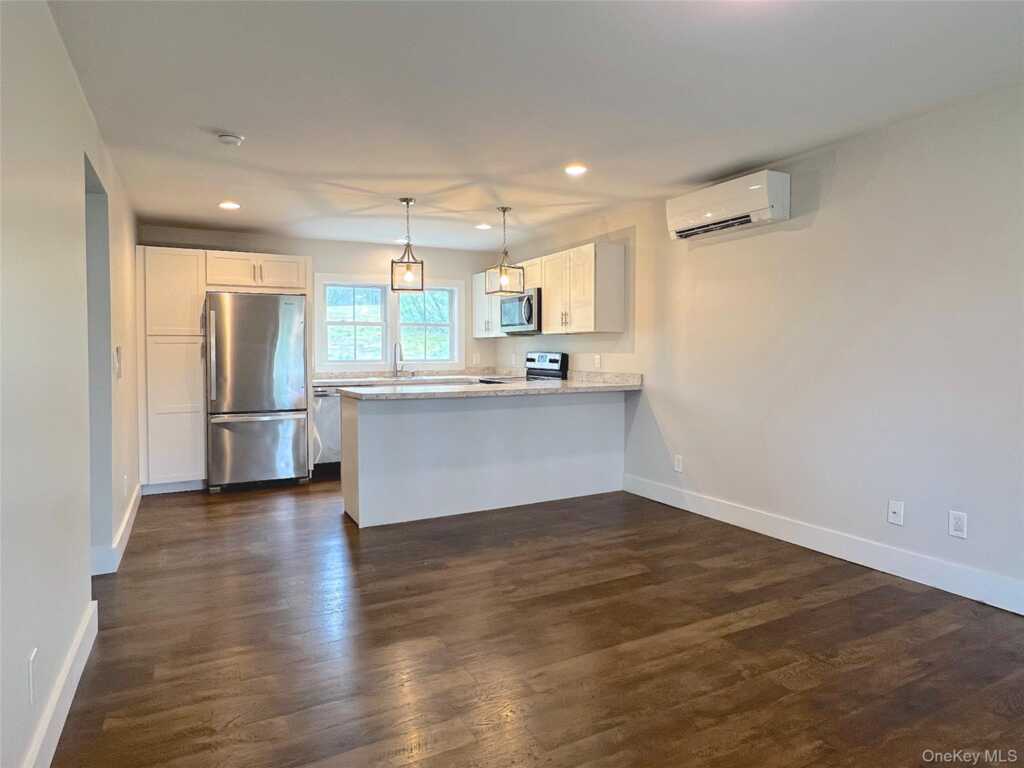 230 State Route 32, Unit #1, New Paltz, NY 12561 - Photo 4 of 16