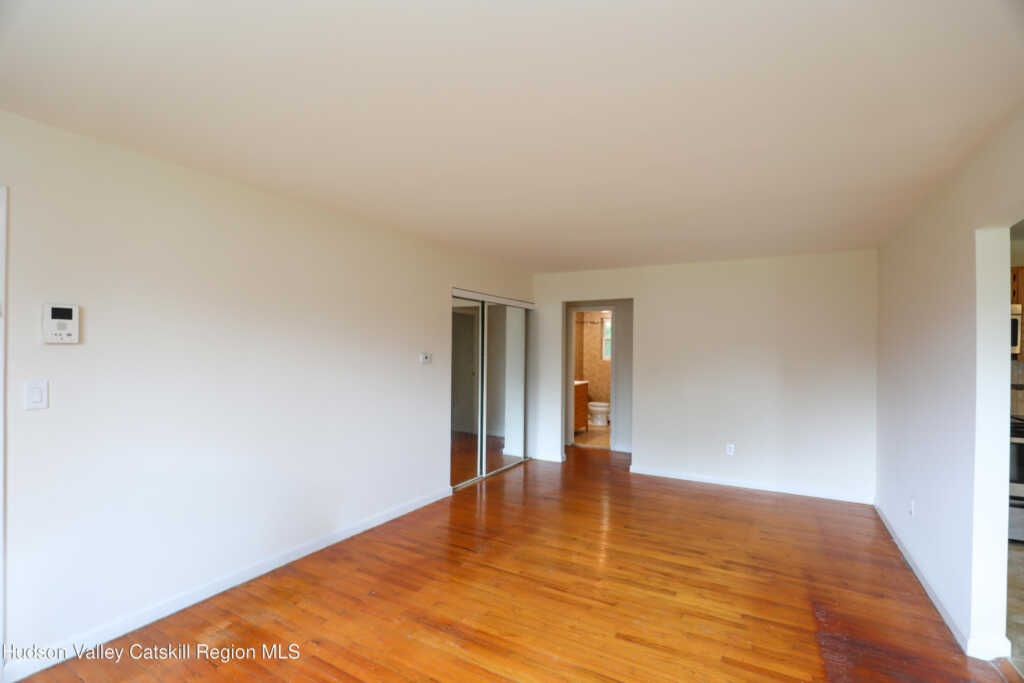 30 Lamb Avenue, Unit #3b, Saugerties, NY 12477 - Photo 3 of 10