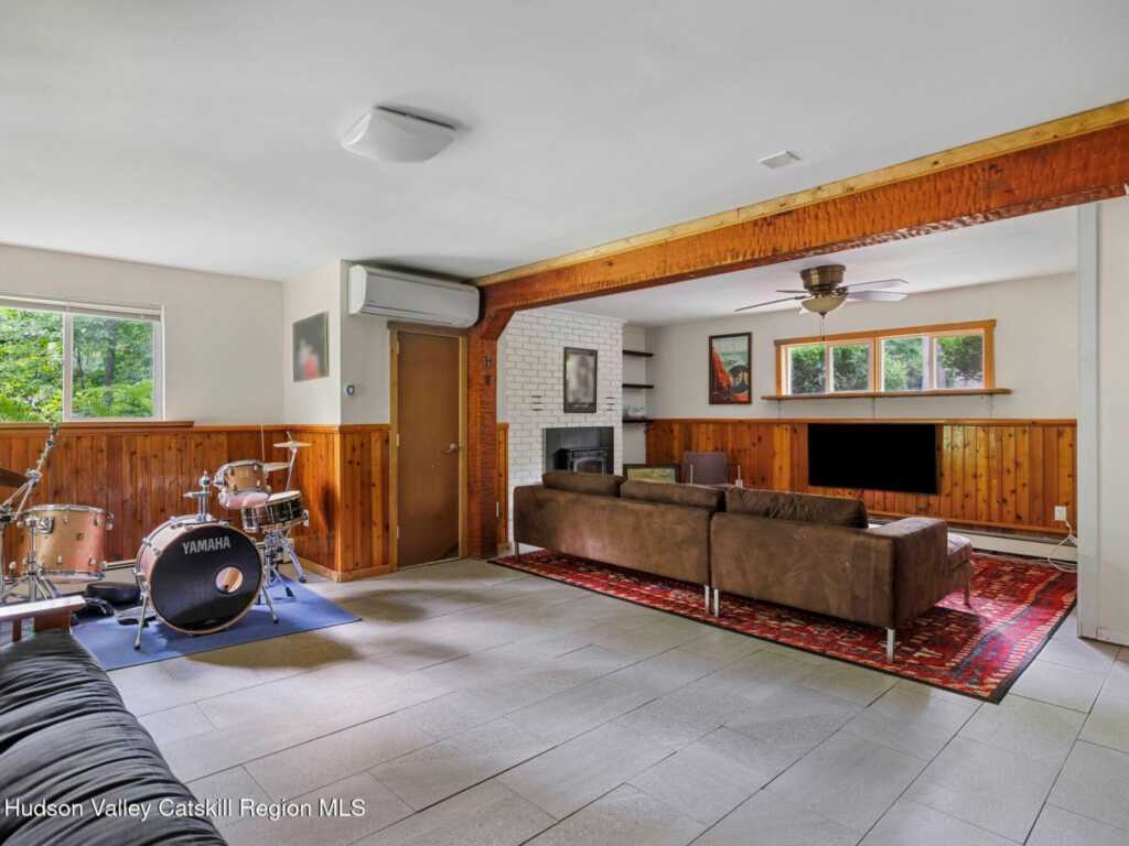 72 Van Dale Road, Woodstock, NY 12498 - Photo 29 of 37