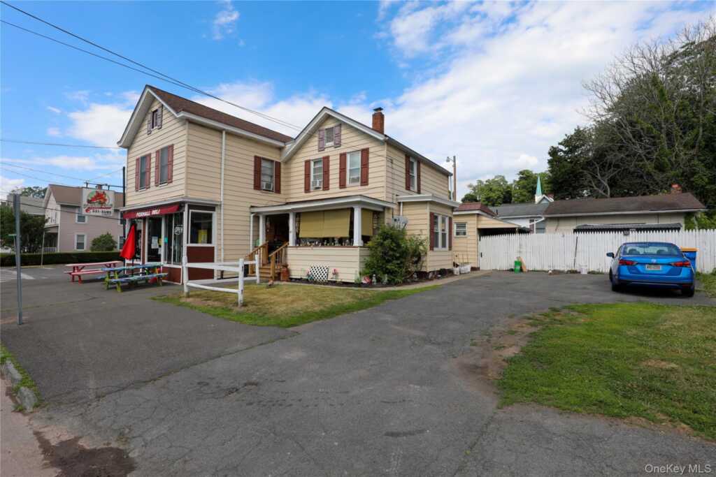 100 Foxhall Avenue, Kingston, NY 12401 - Photo 12 of 14
