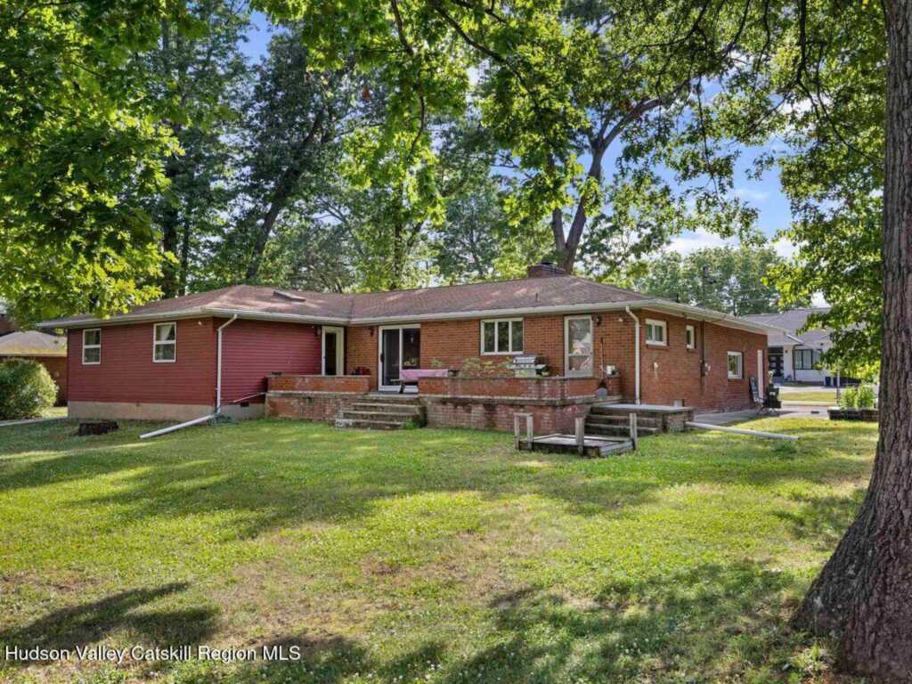 12 Ebel Court, Saugerties, NY 12477 - Photo 11 of 50
