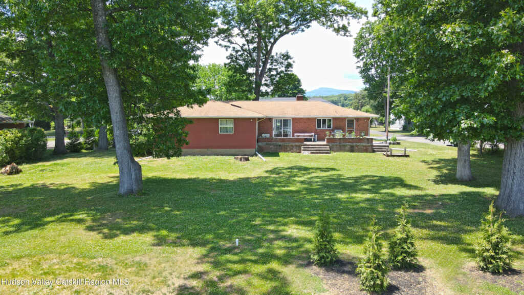 12 Ebel Court, Saugerties, NY 12477 - Photo 6 of 50