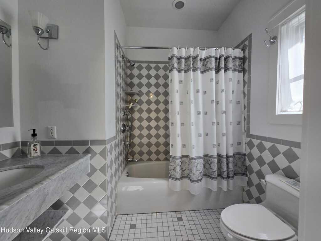 84 Highland Road, Stone Ridge, NY 12484 - Photo 21 of 25