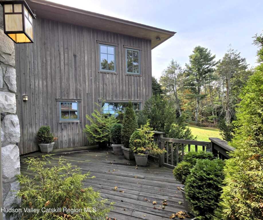 84 Highland Road, Stone Ridge, NY 12484 - Photo 24 of 25