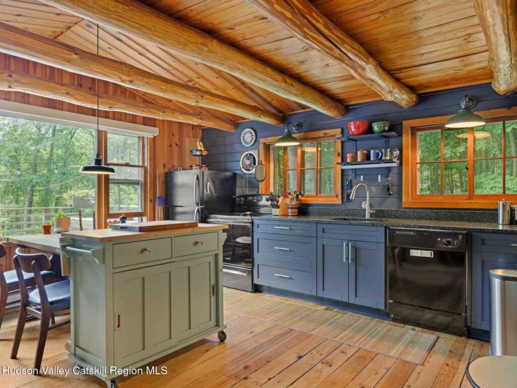 60 Muddy Brook Road, Phoenicia, NY 12464 - Photo 12 of 33