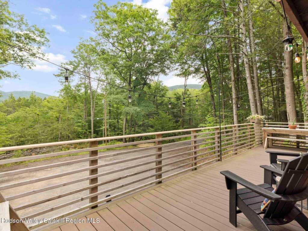 60 Muddy Brook Road, Phoenicia, NY 12464 - Photo 3 of 33