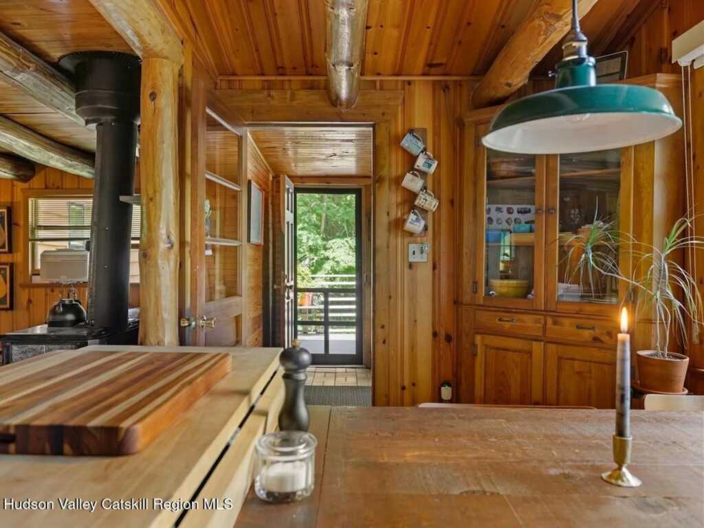 60 Muddy Brook Road, Phoenicia, NY 12464 - Photo 8 of 33