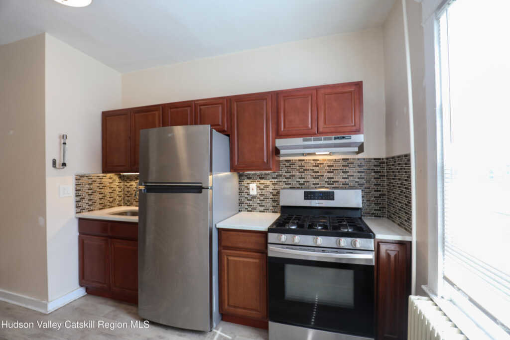 144 Saint James Street, Unit #1a, Kingston, NY 12401 - Photo 11 of 16
