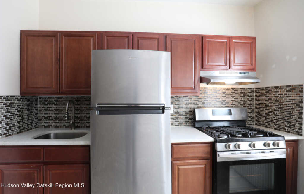 144 Saint James Street, Unit #1a, Kingston, NY 12401 - Photo 13 of 16