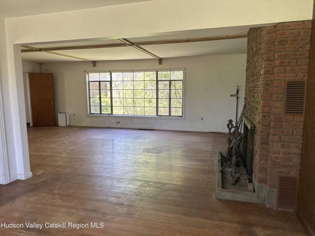 175 Dewitt Mills Road, Hurley, NY 12443 - Photo 3 of 10