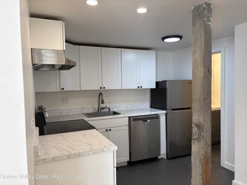 55 Livingston Street, Unit #1, Saugerties, NY 12477 - Photo 2 of 6