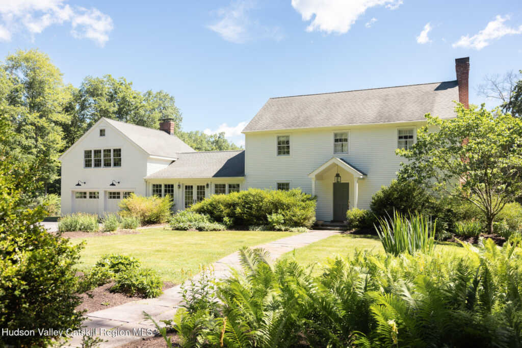 430 Buck Road, Stone Ridge, NY 12484