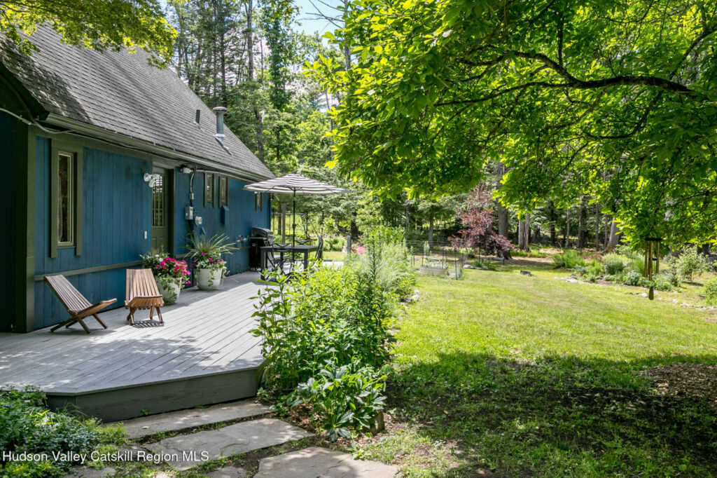 137 Stillwater Road, Stone Ridge, NY 12484 - Photo 25 of 33