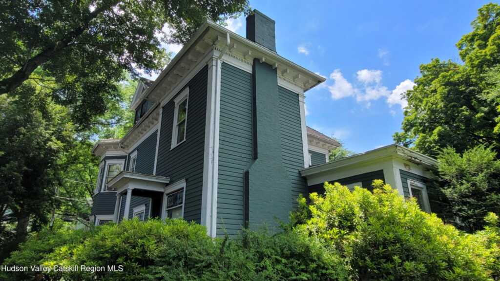 79 Saint James Street, Kingston, NY 12401 - Photo 10 of 50