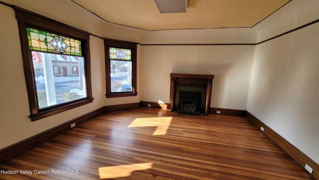 79 Saint James Street, Kingston, NY 12401 - Photo 17 of 50