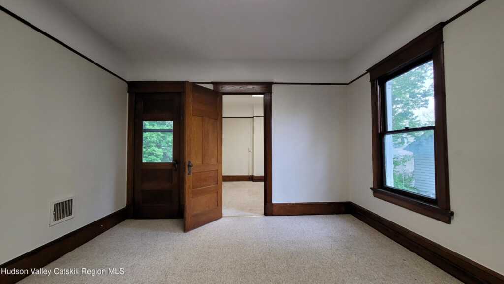 79 Saint James Street, Kingston, NY 12401 - Photo 28 of 50