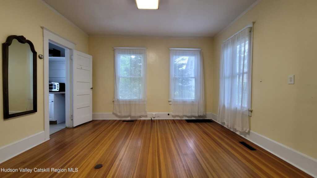 79 Saint James Street, Kingston, NY 12401 - Photo 34 of 50
