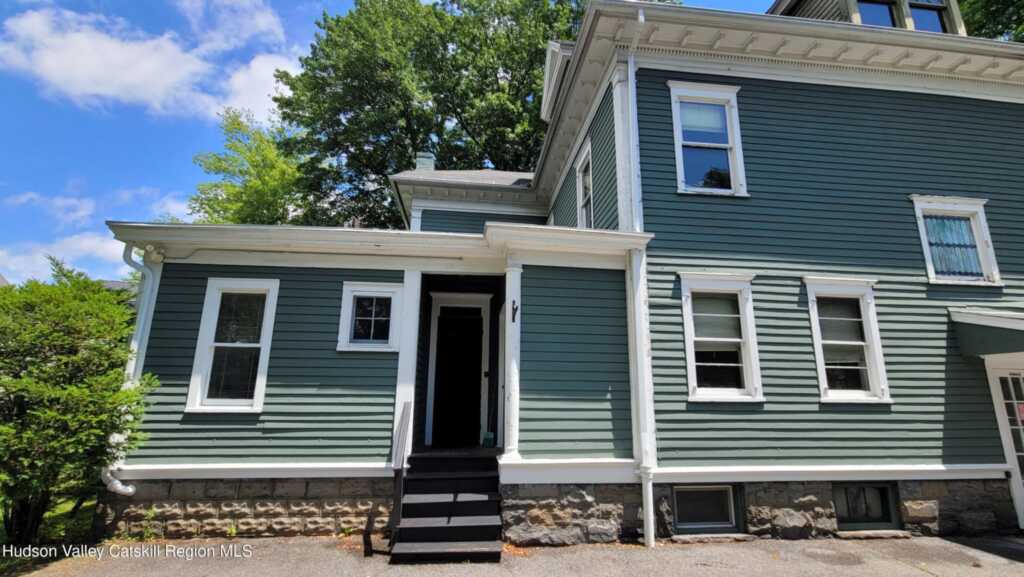 79 Saint James Street, Kingston, NY 12401 - Photo 6 of 50
