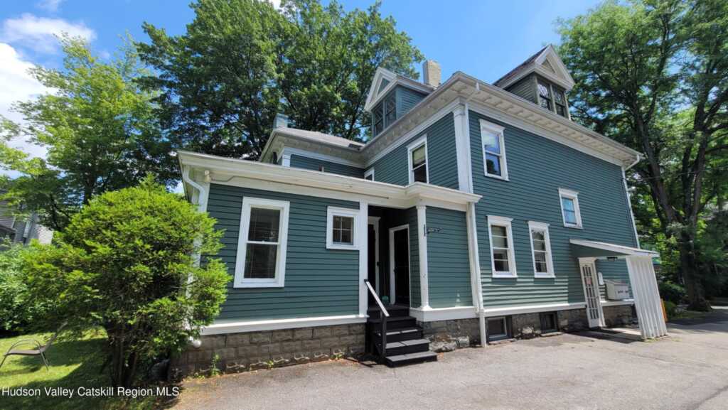 79 Saint James Street, Kingston, NY 12401 - Photo 7 of 50