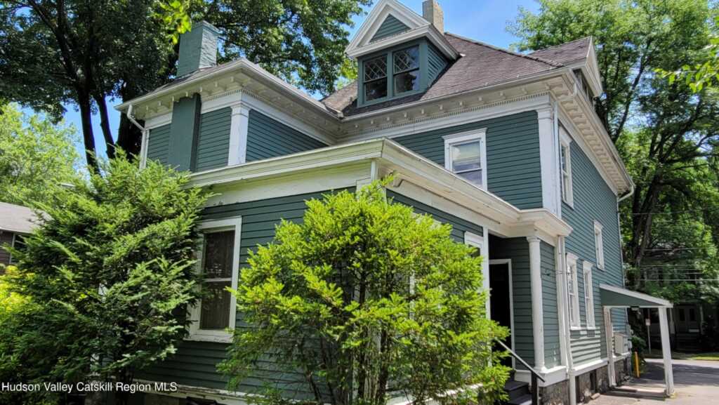 79 Saint James Street, Kingston, NY 12401 - Photo 8 of 50