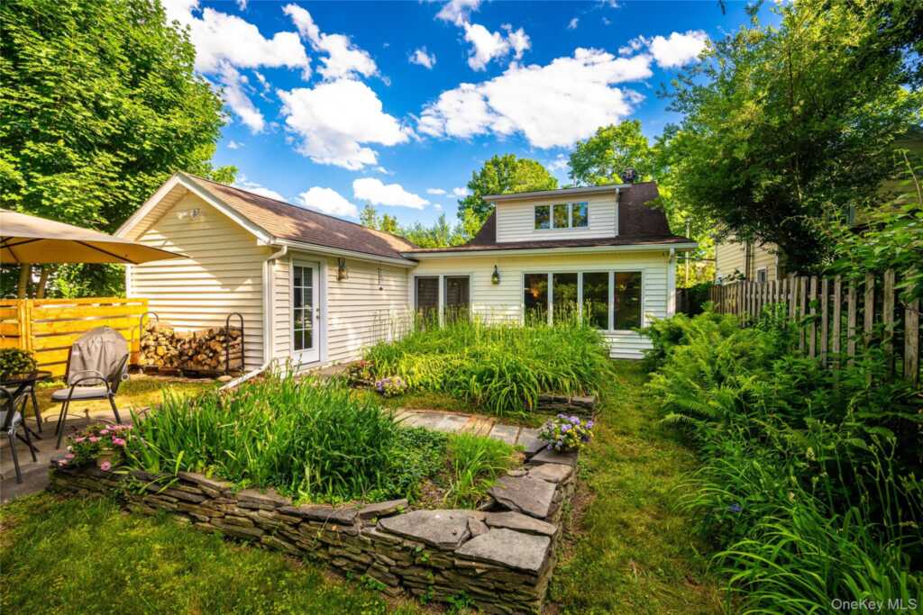 43 & 45 South Street, Rhinebeck, NY 12572 - Photo 16 of 29