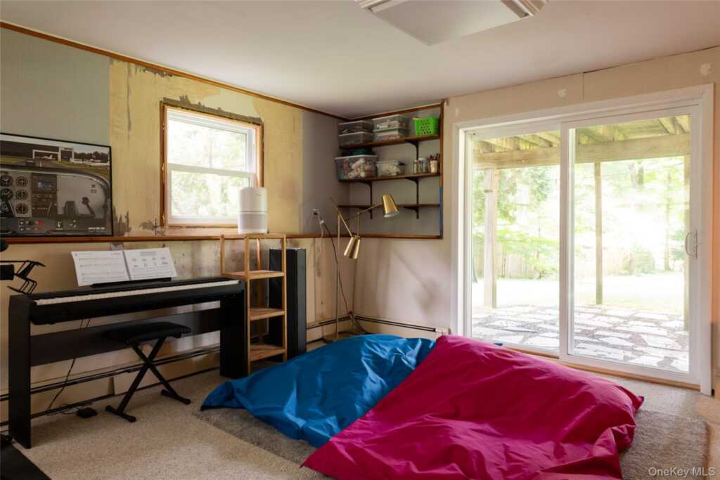 22 Crosmour Road, Rhinebeck, NY 12572 - Photo 26 of 36