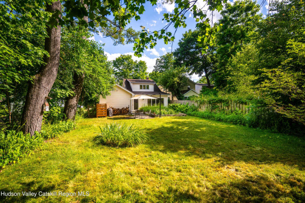 43 & 45 South Street, Rhinebeck, NY 12572 - Photo 15 of 32