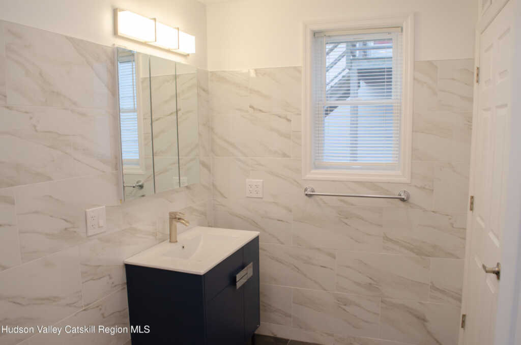 152 Saint James Street, Unit #1, Kingston, NY 12401 - Photo 12 of 13