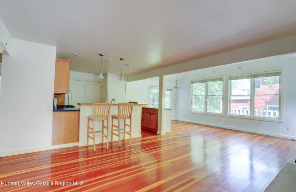 48 Mountainview Avenue, Woodstock, NY 12498 - Photo 11 of 31