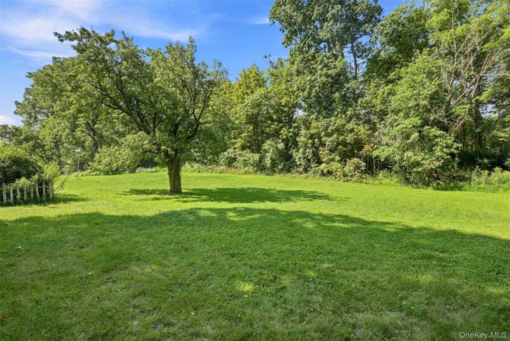 4073 Route 9W, Saugerties, NY 12477 - Photo 44 of 46
