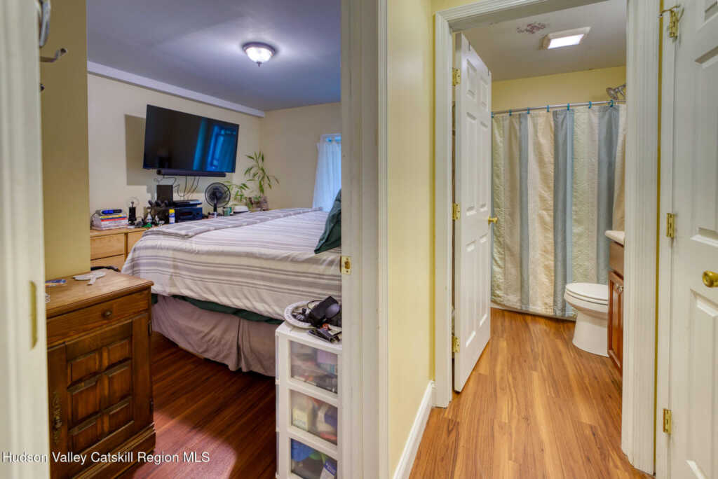 83 Livingston Street, Saugerties, NY 12477 - Photo 7 of 25