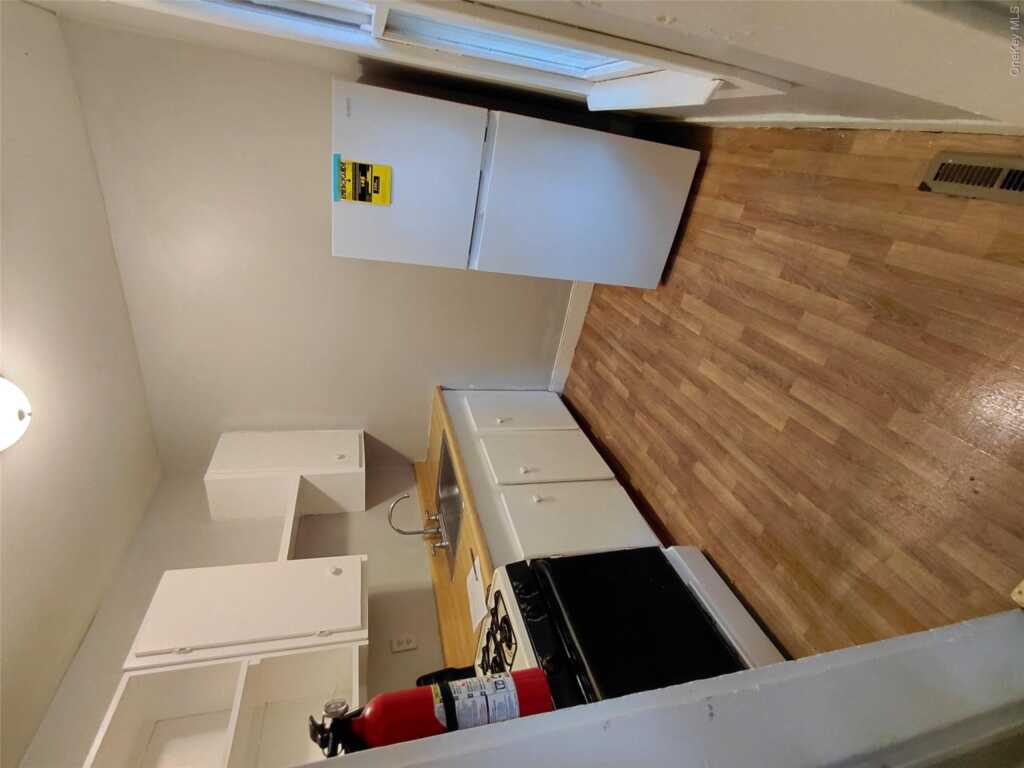 87 W Pierpont Street, Unit #3, Kingston, NY 12401 - Photo 5 of 13