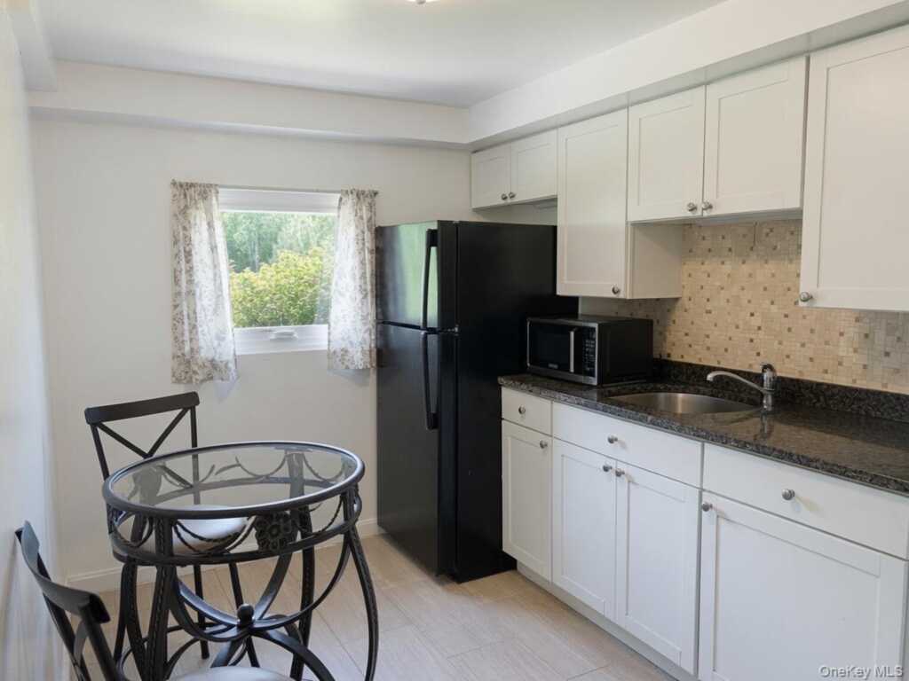 1 Holland Lane, New Paltz, NY 12561 - Photo 5 of 9
