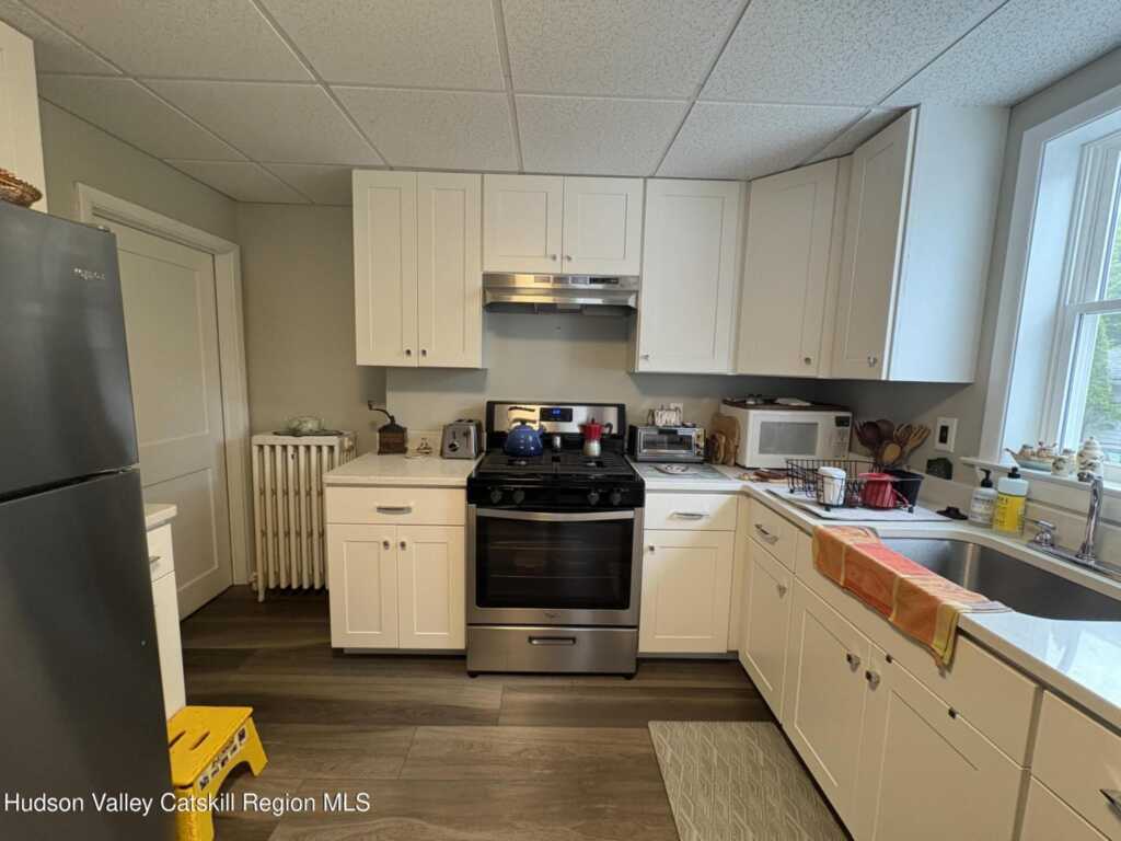 1 Delta Place, Kingston, NY 12401 - Photo 11 of 20